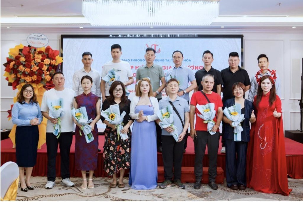 LỄ RA MẮT HỘI GIAO THƯƠNG VIỆT – TRUNG: DẤU MỐC KHỞI ĐẦU CHO HỢP TÁC, KẾT NỐI VÀ PHÁT TRIỂN